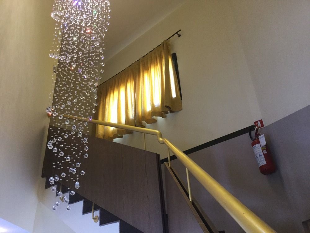 Hotel Marco Polo Self Check-In โบโลญญา ภายนอก รูปภาพ