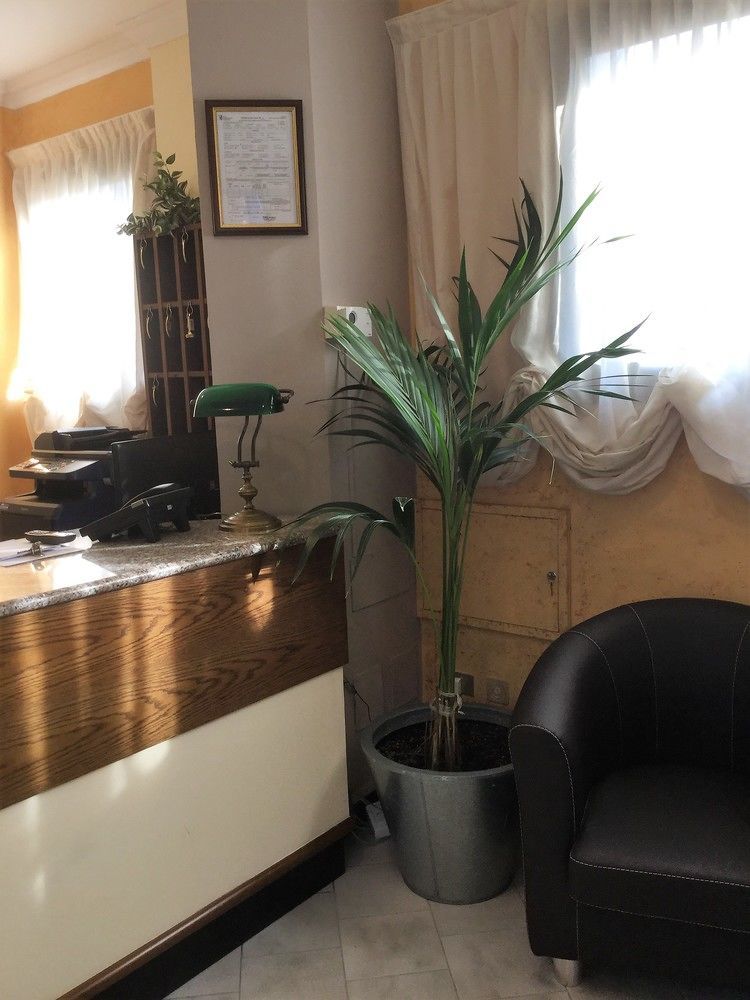 Hotel Marco Polo Self Check-In โบโลญญา ภายนอก รูปภาพ
